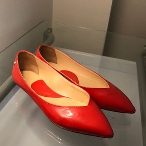 Flat shoes -used